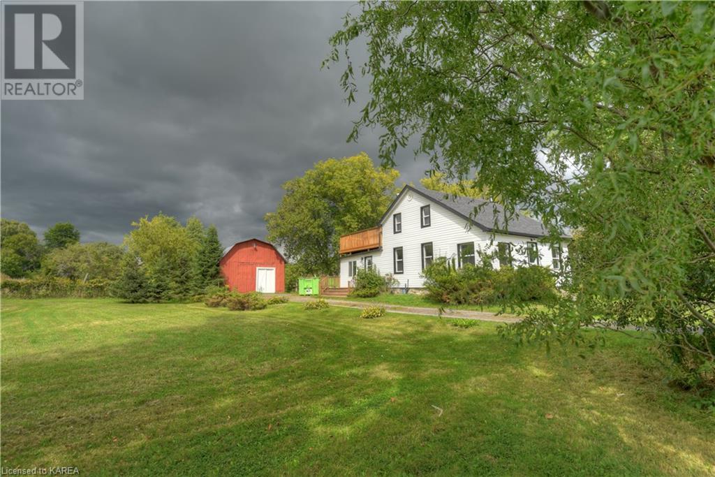 4770 Highway 2 E, Gananoque, Ontario  K7G 2V5 - Photo 3 - 40638901