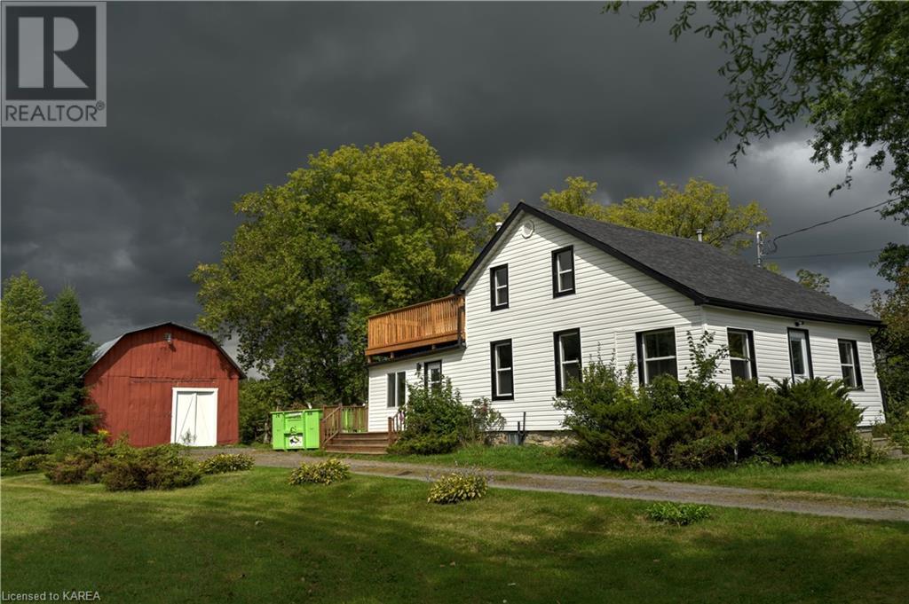 4770 Highway 2 E, Gananoque, Ontario  K7G 2V5 - Photo 4 - 40638901