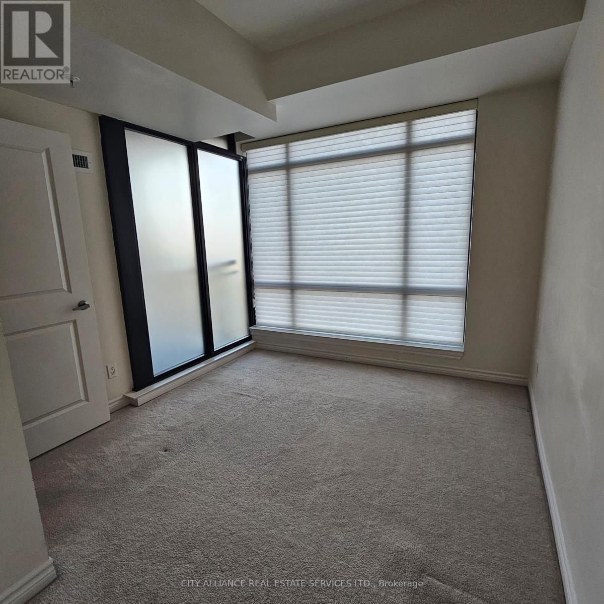 512 - 2522 Keele Street, Toronto (Maple Leaf), Ontario  M6L 2N8 - Photo 24 - W9346035