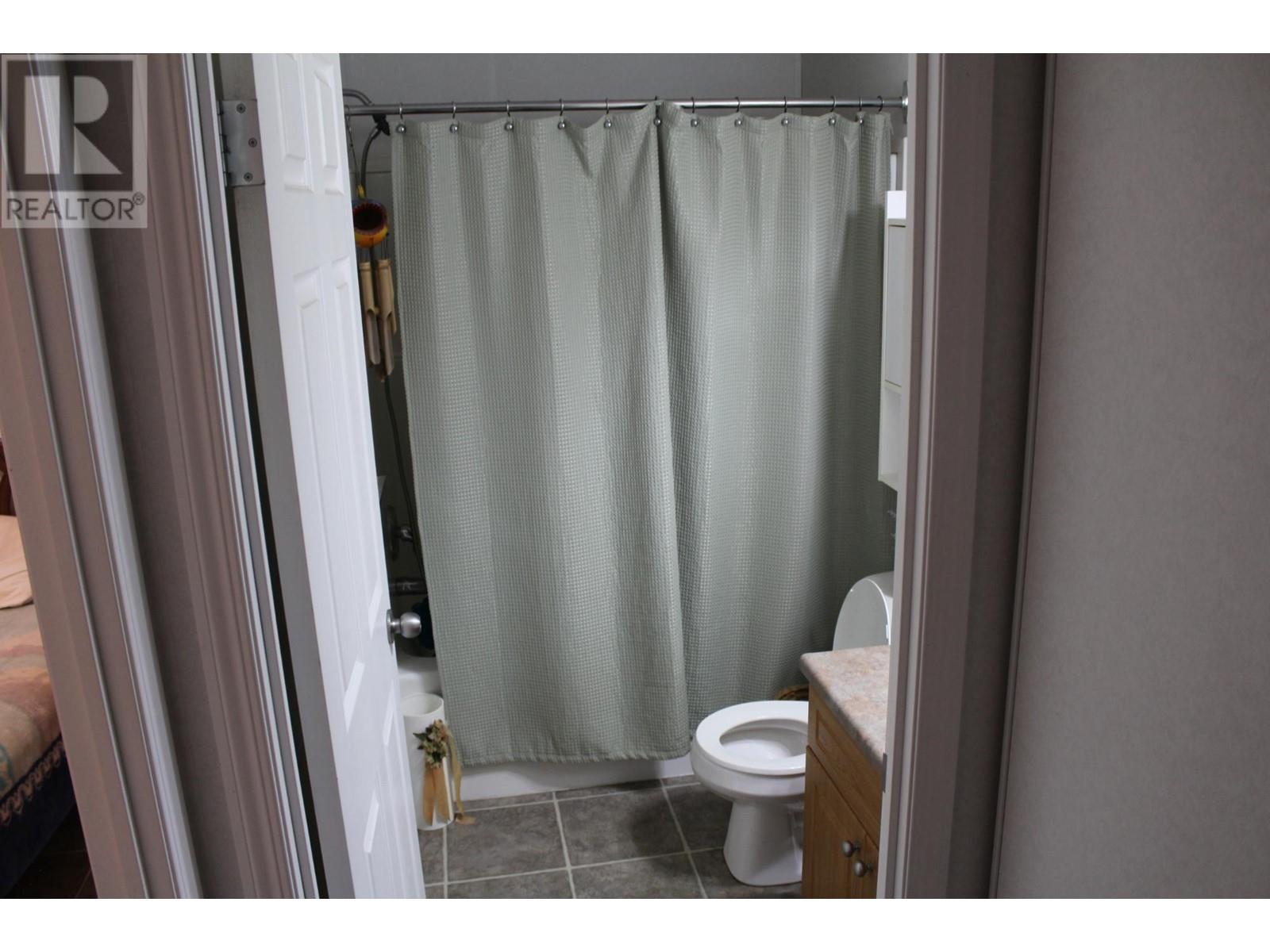 19-7545 Dallas Drive, Kamloops, British Columbia   - Photo 5 - 180863