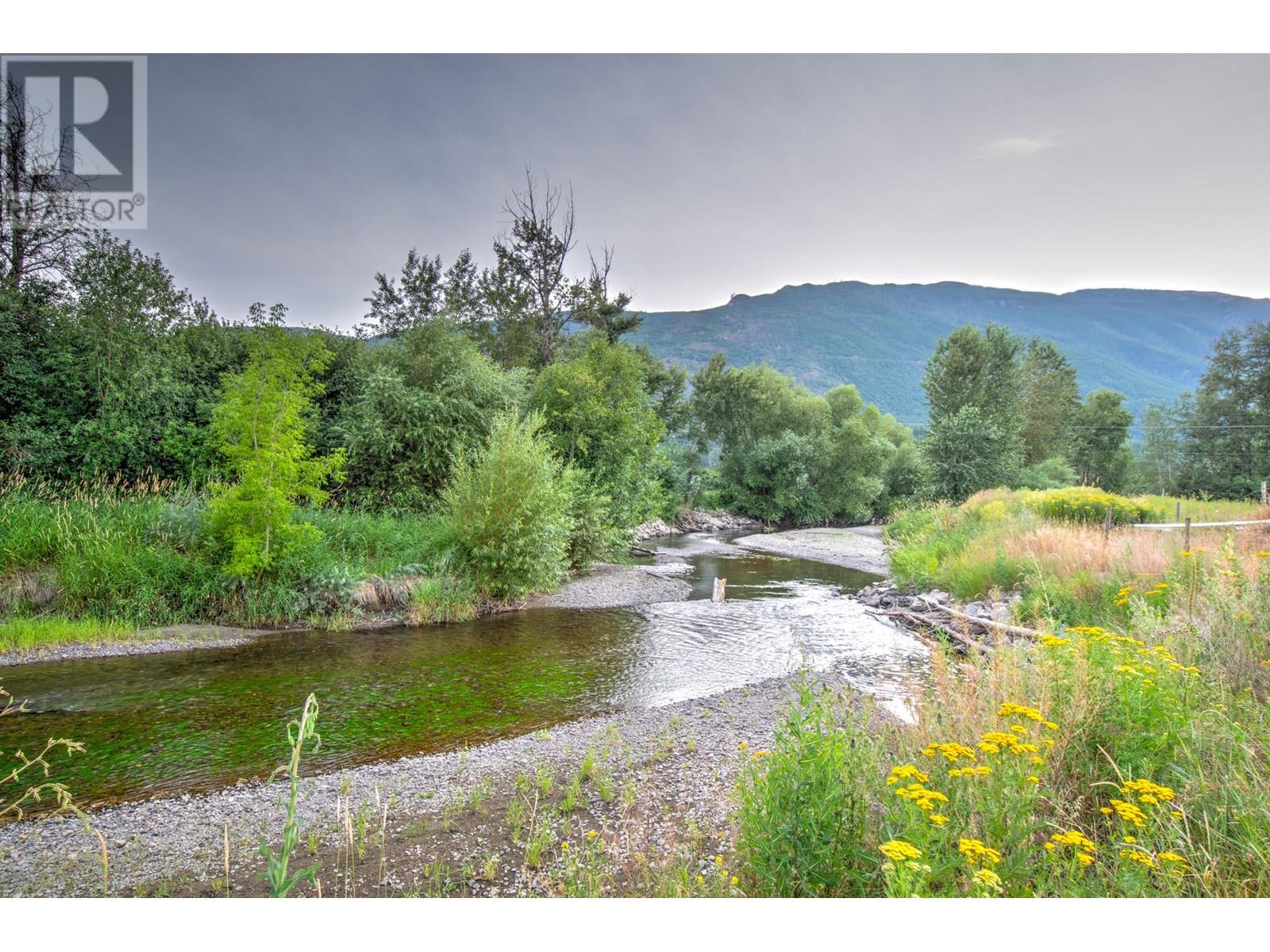 553 Salmon River Road, Salmon Arm, British Columbia  V1E 3E6 - Photo 75 - 10320281