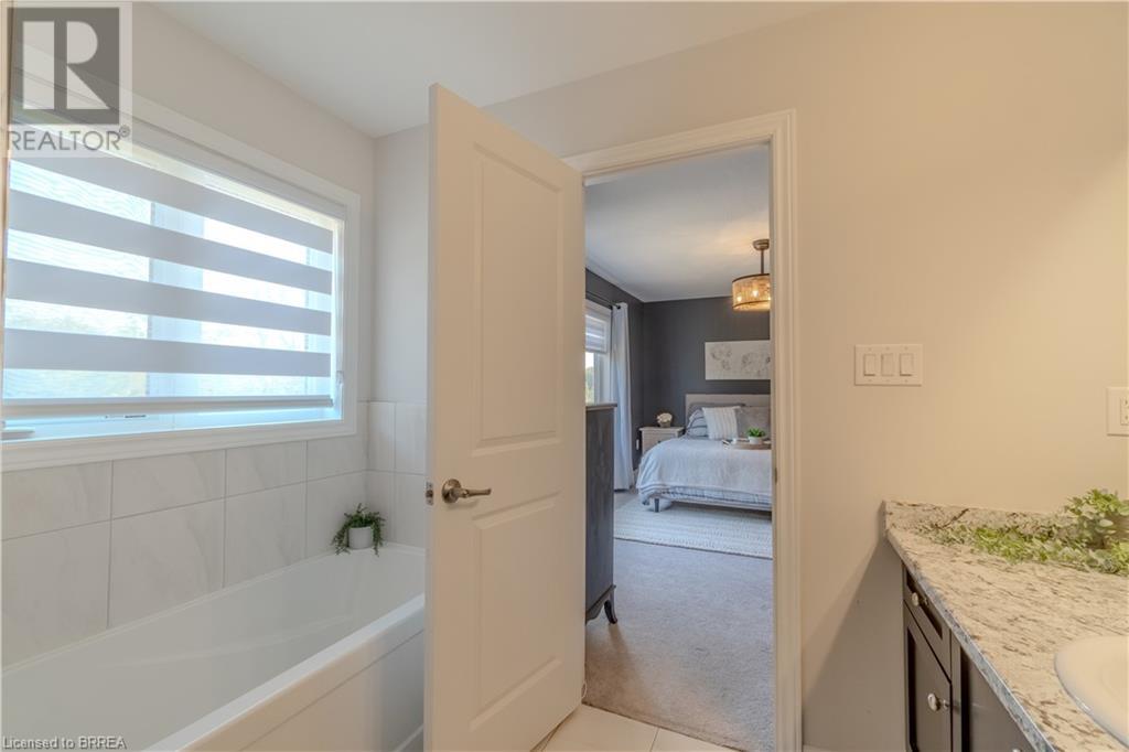 189 Bilanski Farm Road, Brantford, Ontario  N3S 0J4 - Photo 11 - 40642337