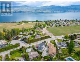 3174 Boucherie Road, west kelowna, British Columbia