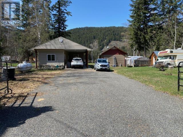 1275 GAGGIN ROAD, clearwater, British Columbia
