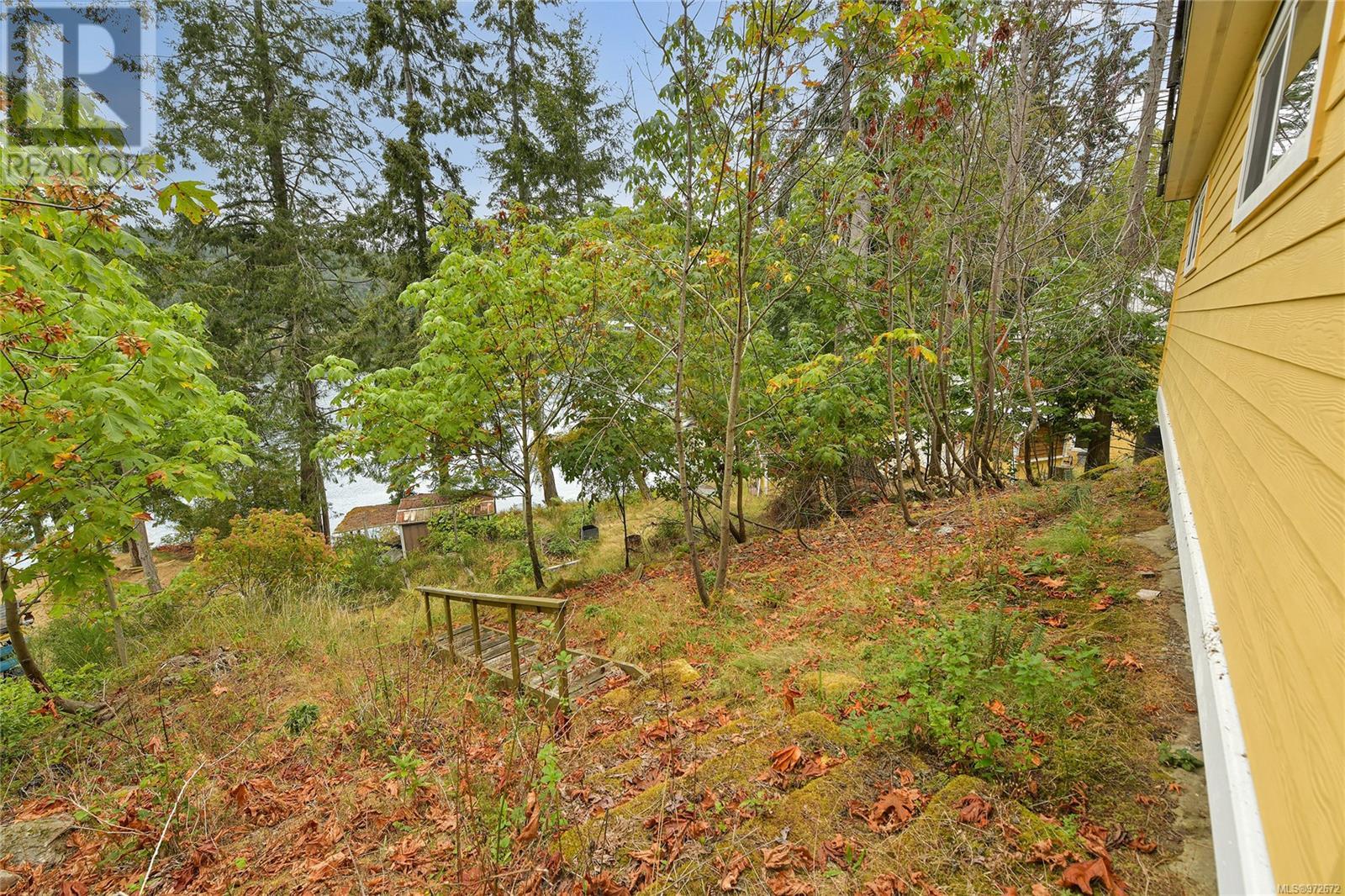 223 Mariners Way, Mayne Island, British Columbia  V0N 2J2 - Photo 34 - 972672