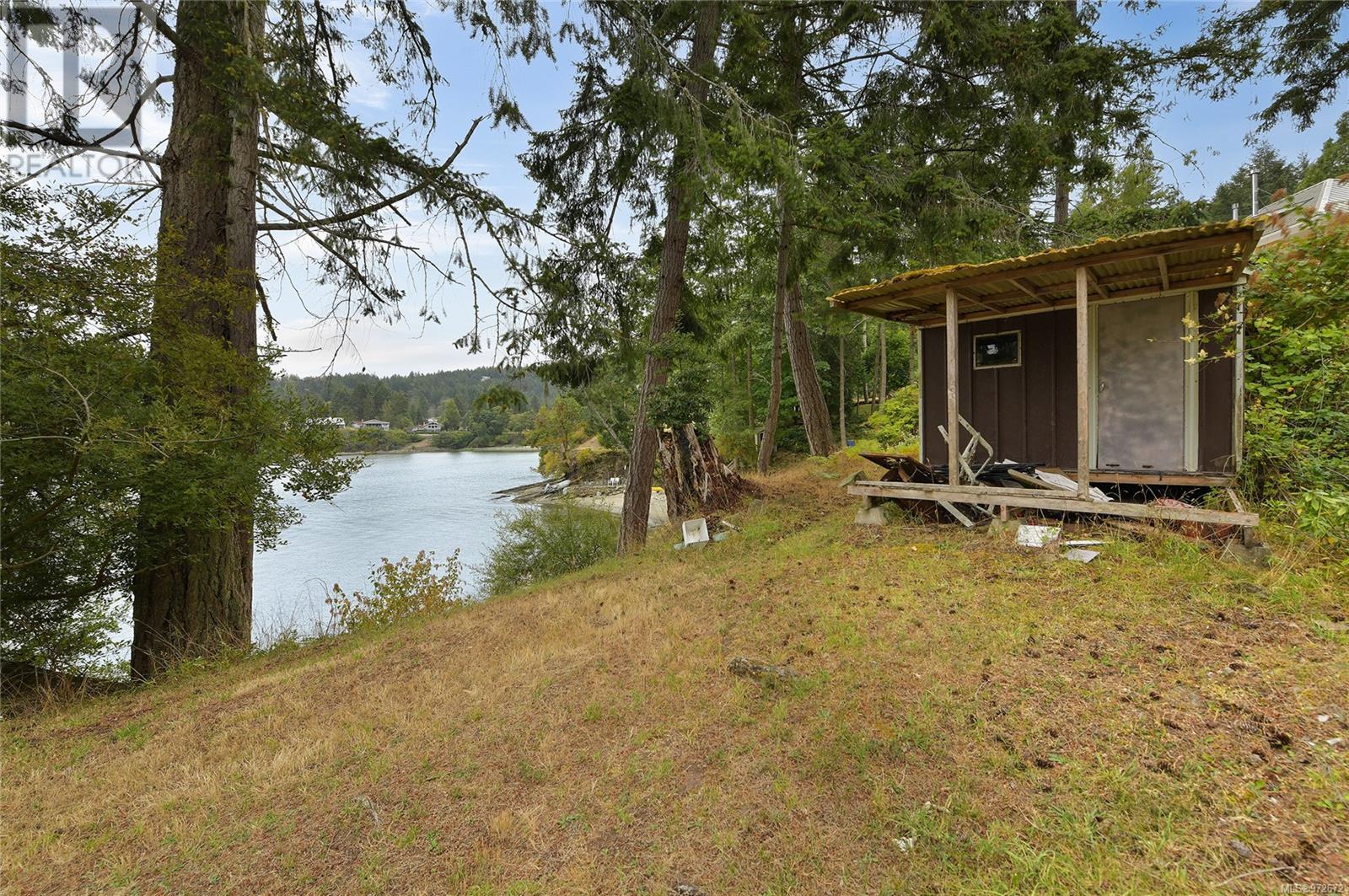 223 Mariners Way, Mayne Island, British Columbia  V0N 2J2 - Photo 39 - 972672