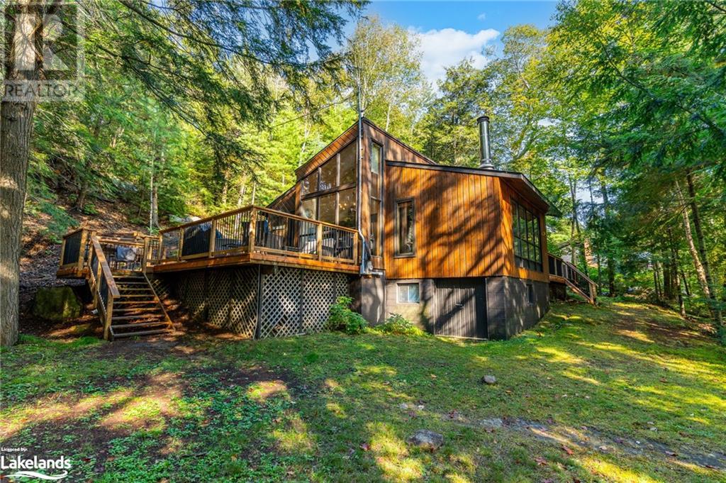 1790 REDKENN Road, haliburton, Ontario