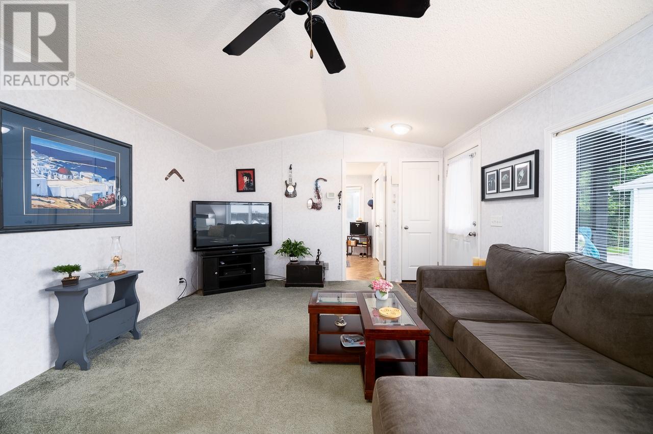 16-1250 Hillside Ave, Chase, British Columbia  V0E 1M0 - Photo 4 - 180879