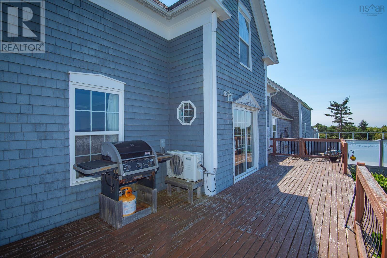 146 Dentremont Road, Meteghan River, Nova Scotia  B0W 2L0 - Photo 17 - 202422098