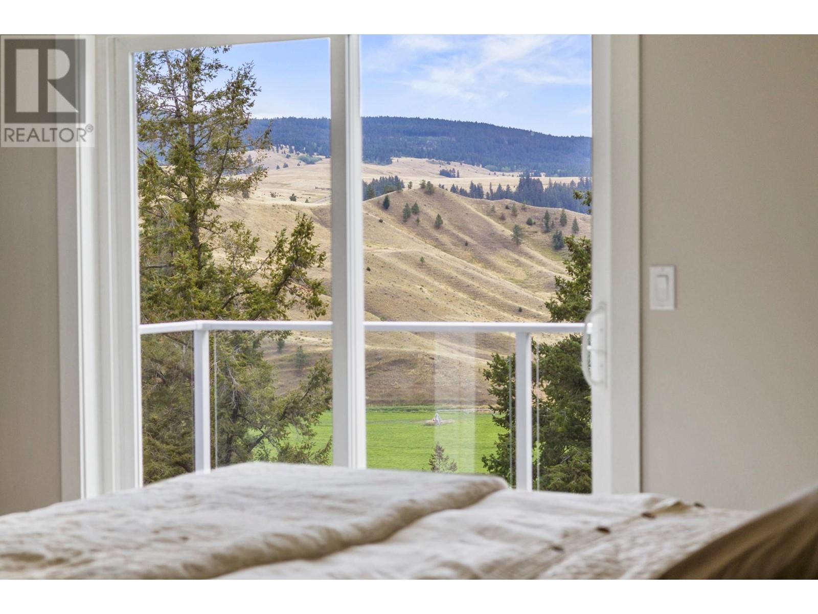 5889 Old Stagecoach Road, Kamloops, British Columbia  V0E 2A0 - Photo 24 - 180877