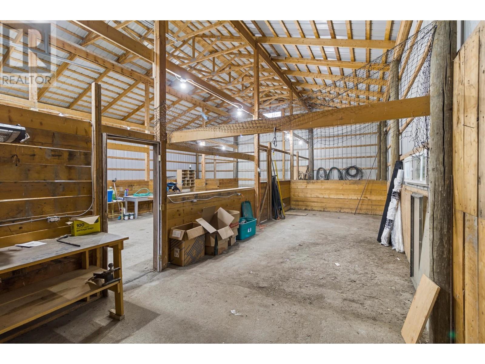 5889 Old Stagecoach Road, Kamloops, British Columbia  V0E 2A0 - Photo 69 - 180877