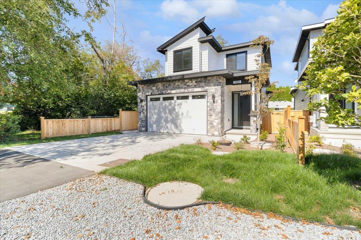 11803 86a Avenue, Delta, British Columbia  V4C 2Z2 - Photo 2 - R2924903