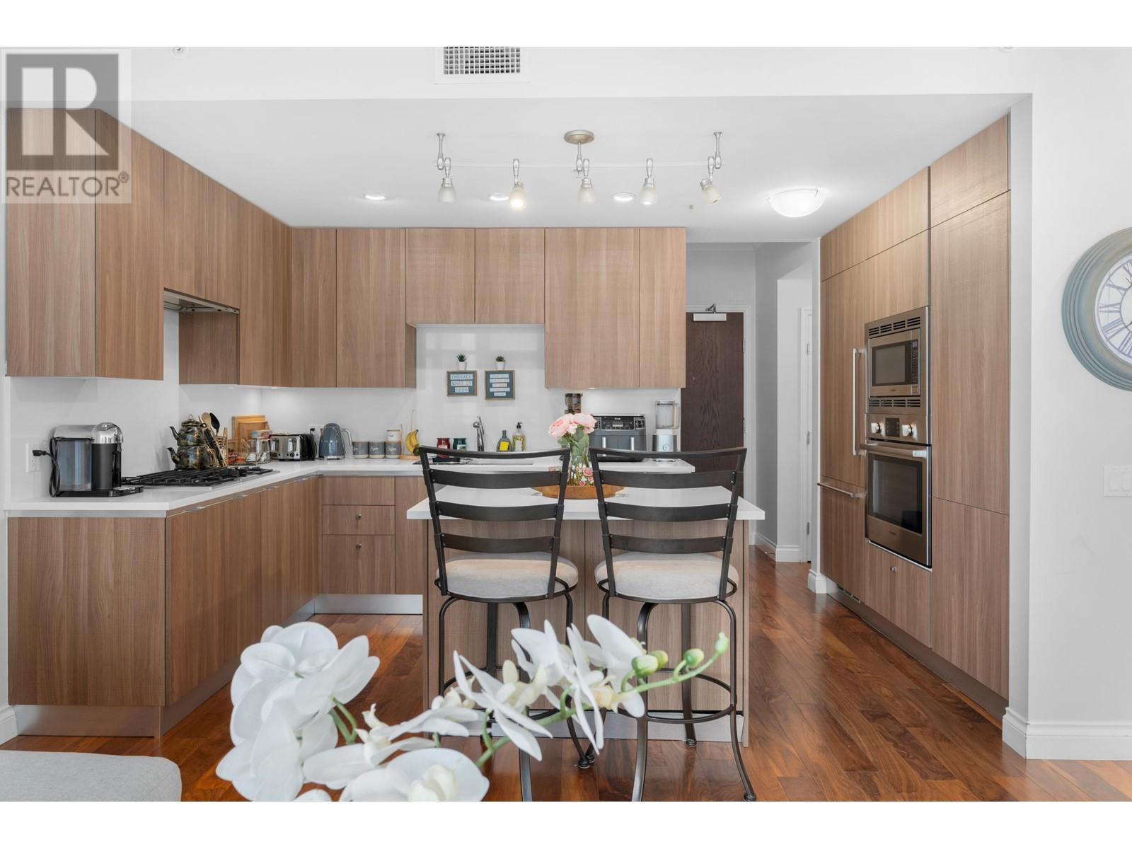 204 175 Victory Ship Way, North Vancouver, British Columbia  V7L 0G1 - Photo 7 - R2925024