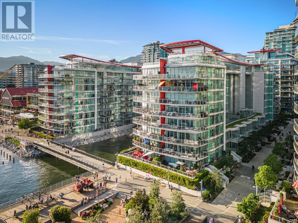 204 175 Victory Ship Way, North Vancouver, British Columbia  V7L 0G1 - Photo 9 - R2925024