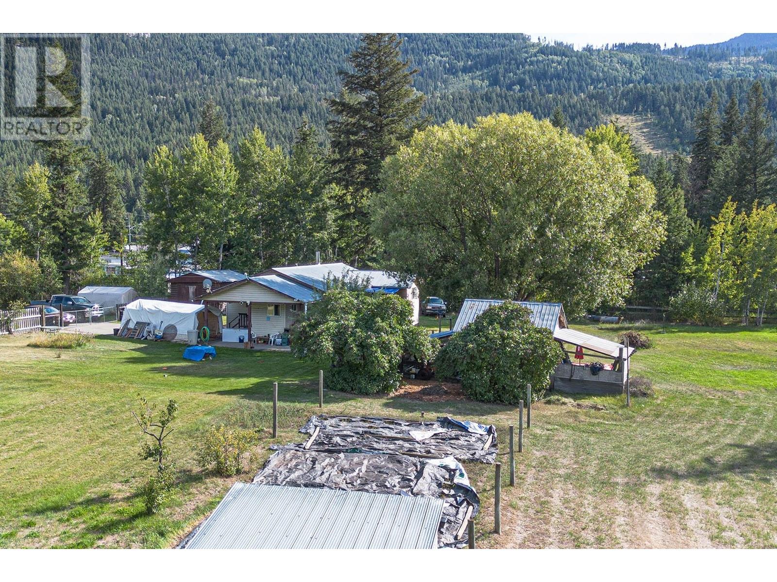 3089 Light Brown Road, Clearwater, British Columbia  V0E 1N1 - Photo 58 - 180880