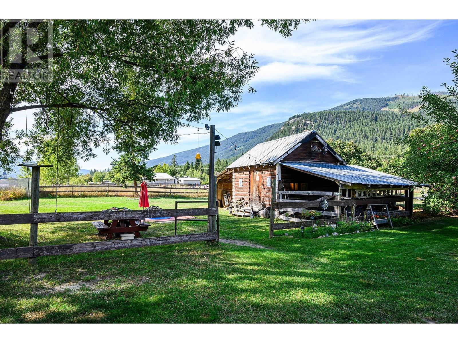 3089 Light Brown Road, Clearwater, British Columbia  V0E 1N1 - Photo 53 - 180880