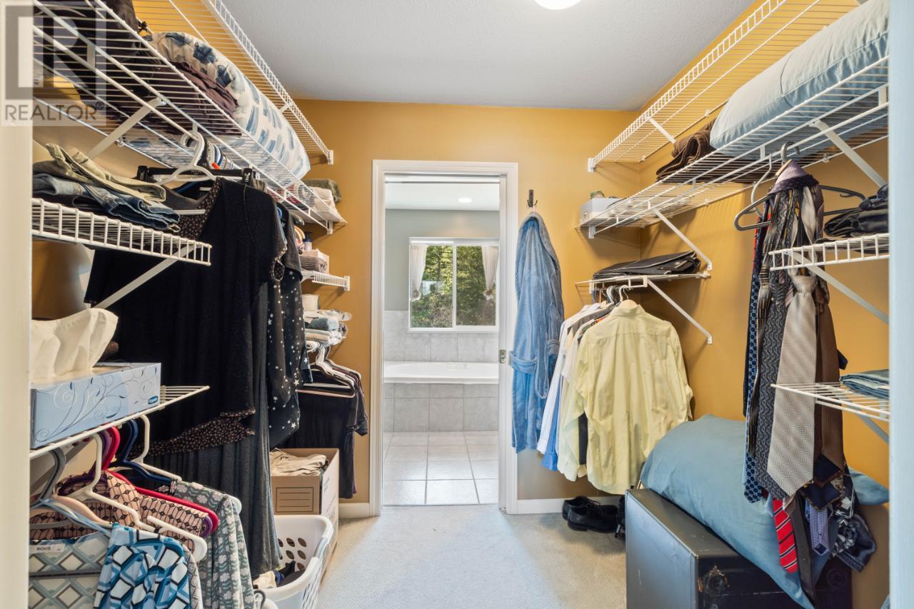 4942 Woodland Crt, Kamloops, British Columbia  V2C 6V5 - Photo 29 - 180886