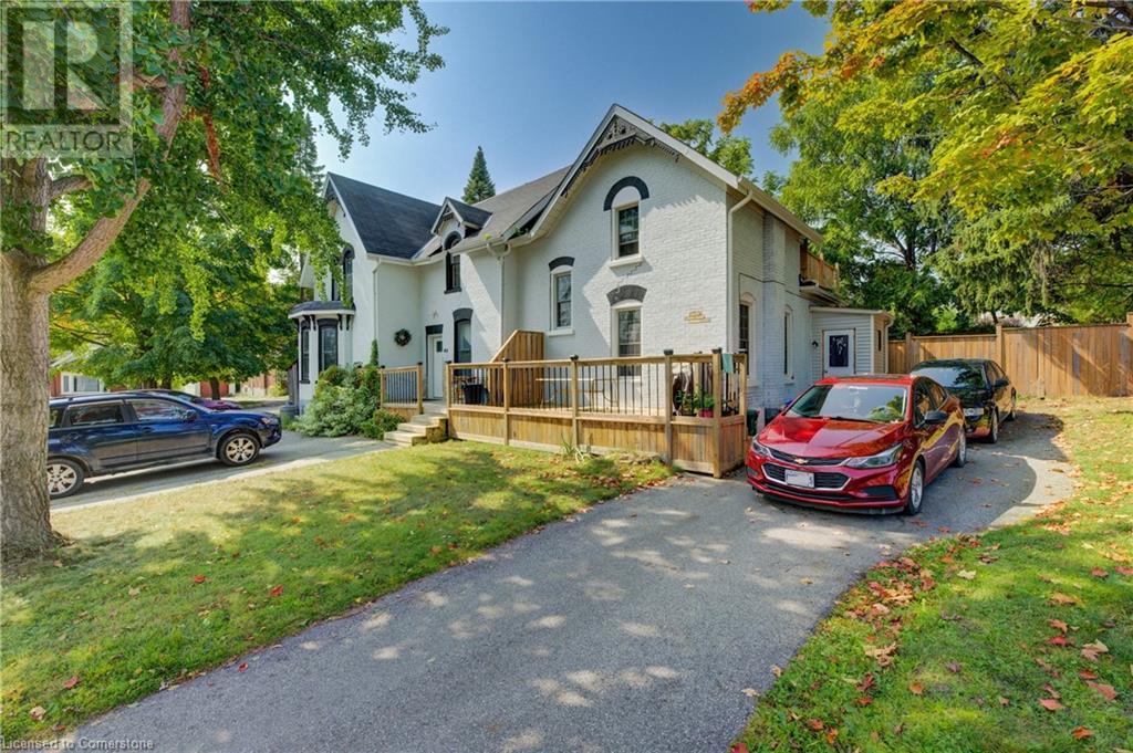 40 JOHN Street, cambridge, Ontario