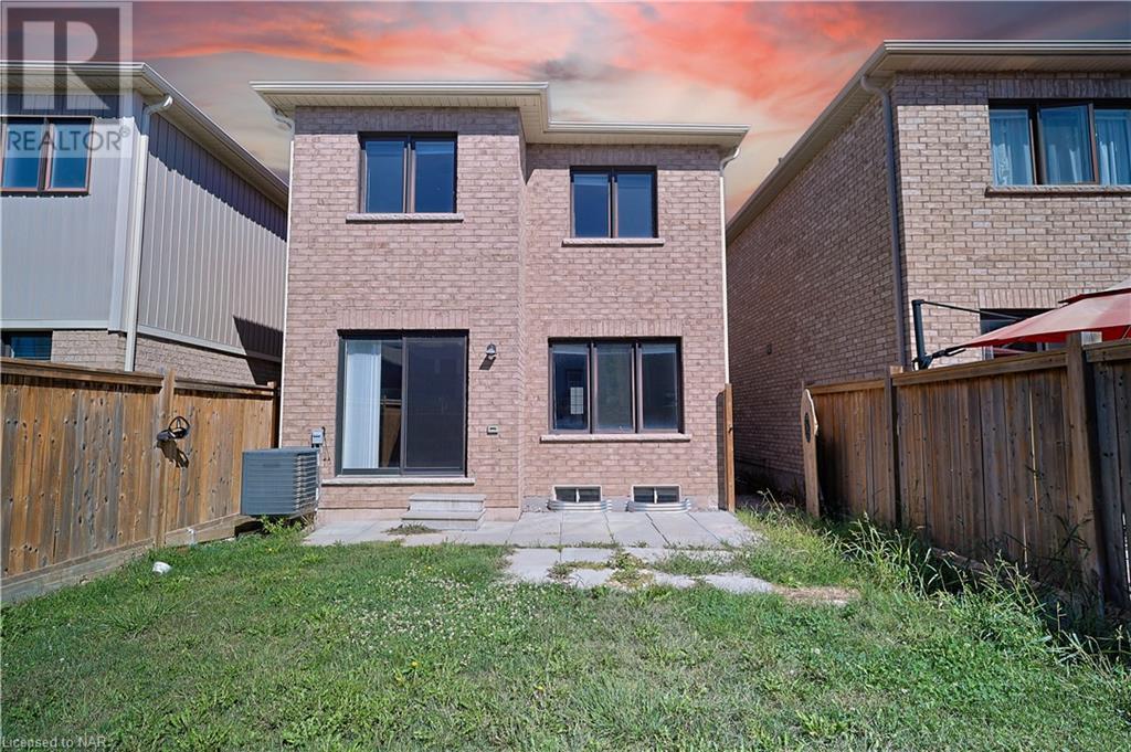 8176 Blue Ash Lane, Niagara Falls, Ontario  L2H 0P2 - Photo 26 - 40642825