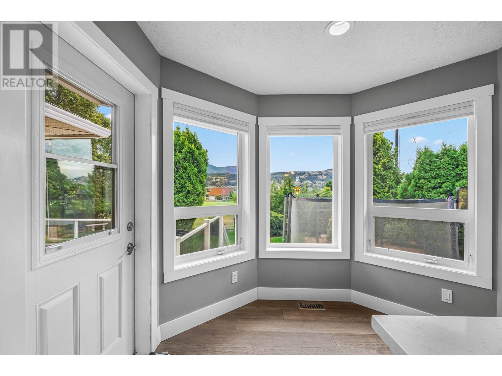 3568 Navatanee Drive, Kamloops, British Columbia   - Photo 14 - 180883