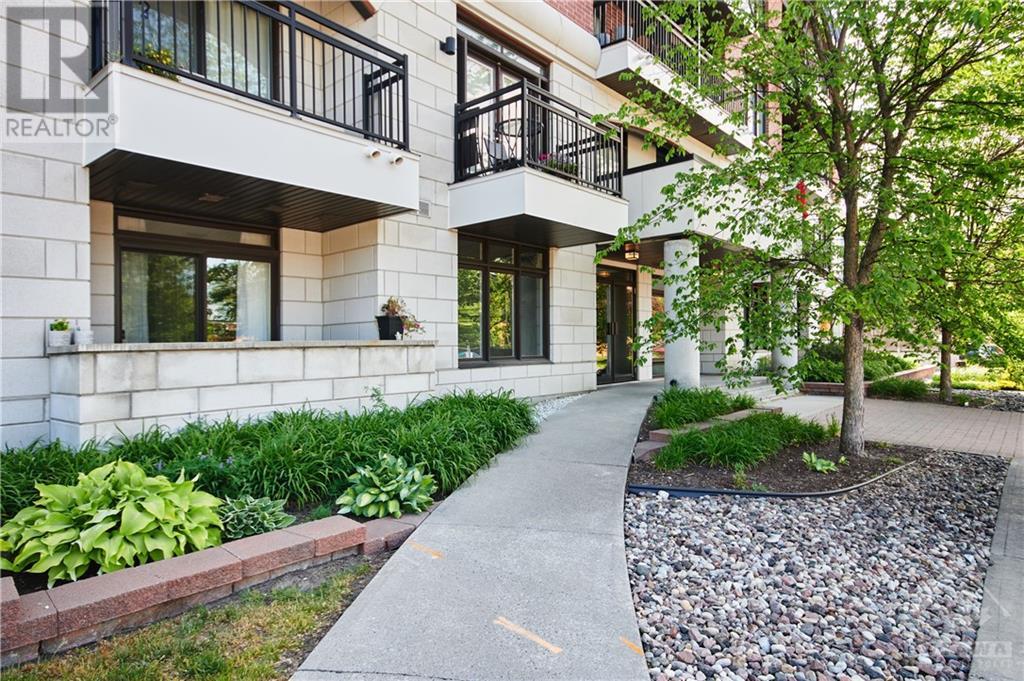 323 WINONA AVENUE UNIT#405 Ottawa