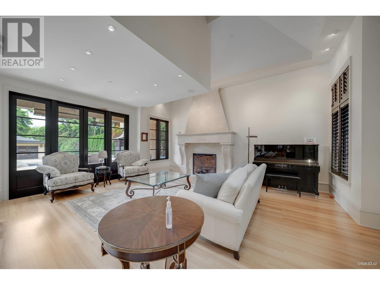 Listing Picture 11 of 40 : 1198 W 55TH AVENUE, Vancouver / 溫哥華 - 魯藝地產 Yvonne Lu Group - MLS Medallion Club Member