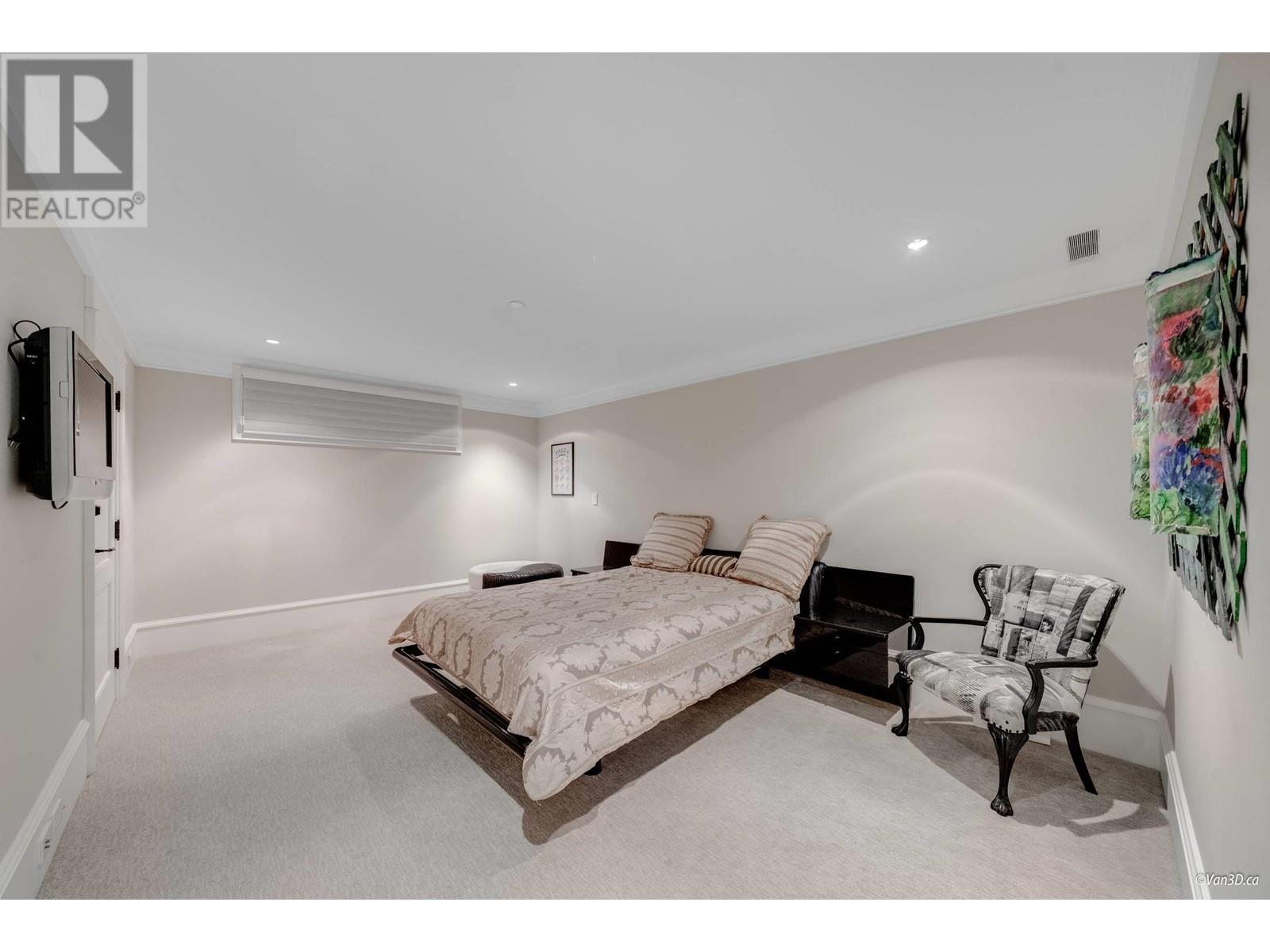 Listing Picture 35 of 40 : 1198 W 55TH AVENUE, Vancouver / 溫哥華 - 魯藝地產 Yvonne Lu Group - MLS Medallion Club Member
