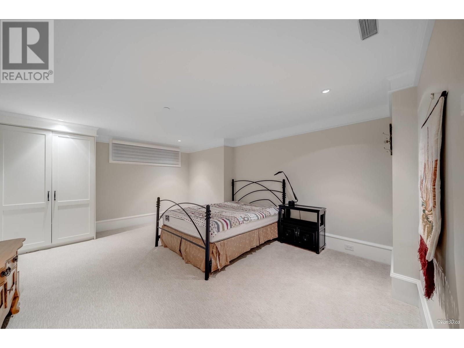 Listing Picture 36 of 40 : 1198 W 55TH AVENUE, Vancouver / 溫哥華 - 魯藝地產 Yvonne Lu Group - MLS Medallion Club Member