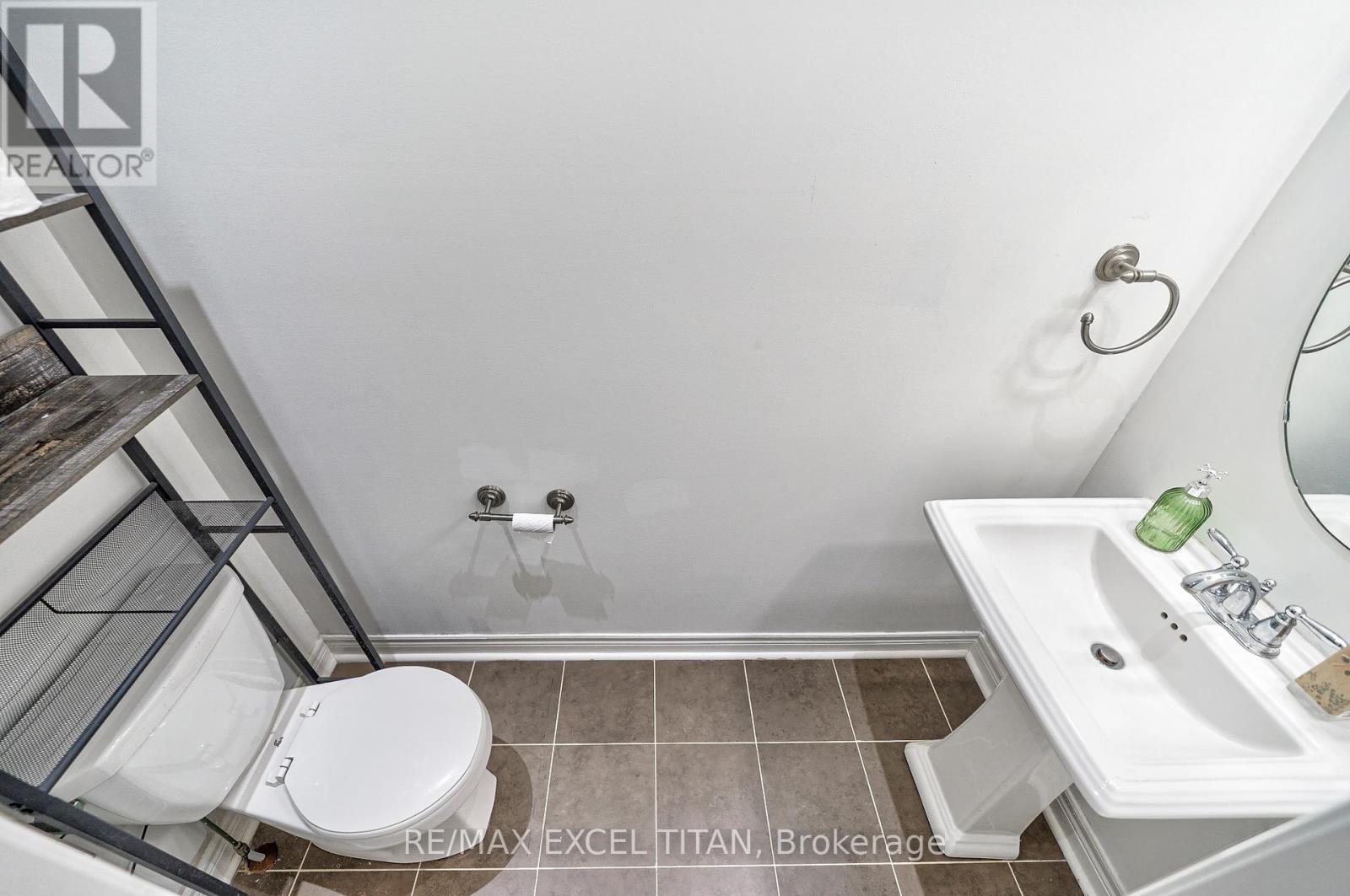 498 Thomas Slee Drive, Kitchener, Ontario  N2P 2Y1 - Photo 33 - X9347252