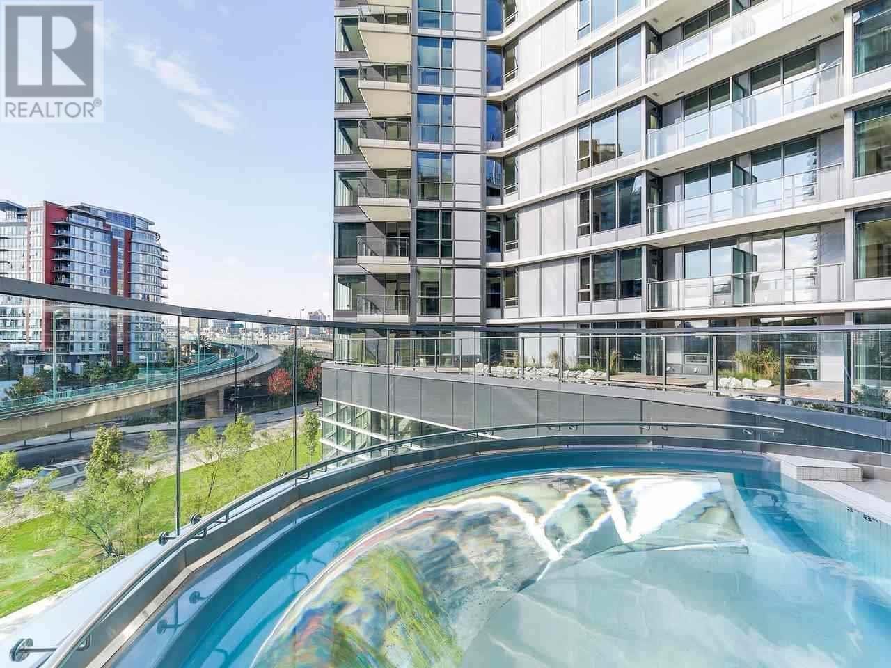 Listing Picture 13 of 16 : 802 68 SMITHE STREET, Vancouver / 溫哥華 - 魯藝地產 Yvonne Lu Group - MLS Medallion Club Member