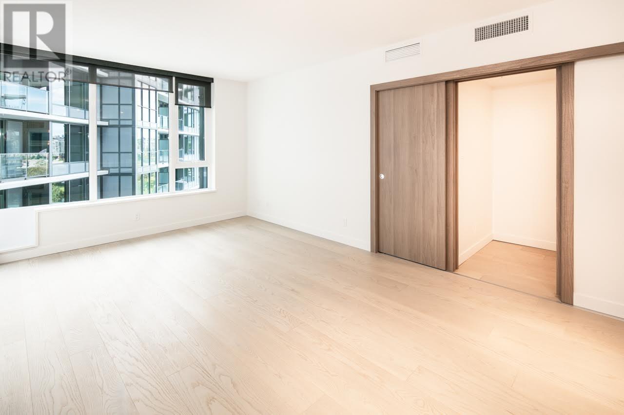 Listing Picture 4 of 16 : 802 68 SMITHE STREET, Vancouver / 溫哥華 - 魯藝地產 Yvonne Lu Group - MLS Medallion Club Member