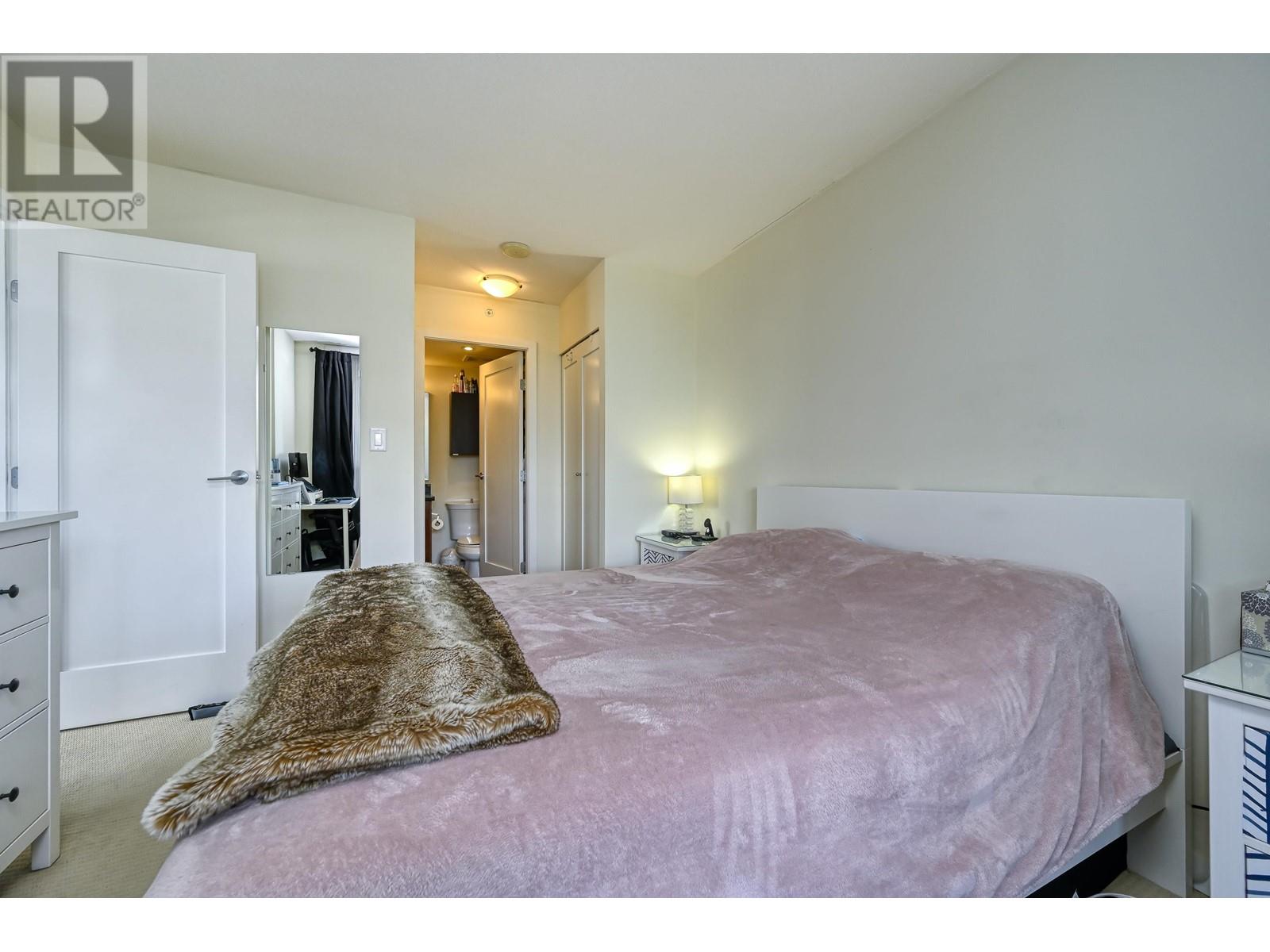 1207 1 Renaissance Square, New Westminster, British Columbia  V3M 0B6 - Photo 10 - R2925182