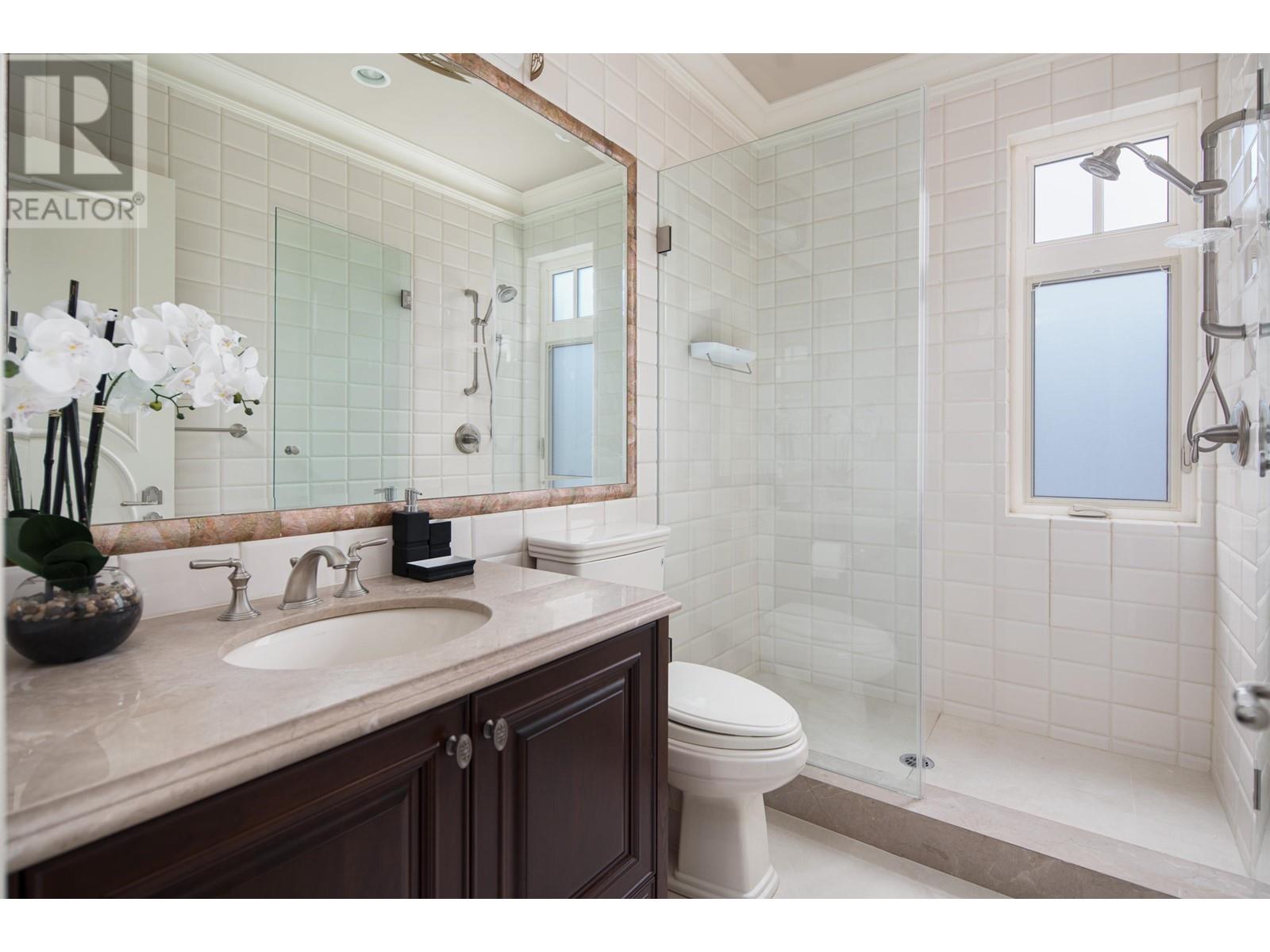 Listing Picture 28 of 40 : 6076 ANGUS DRIVE, Vancouver / 溫哥華 - 魯藝地產 Yvonne Lu Group - MLS Medallion Club Member
