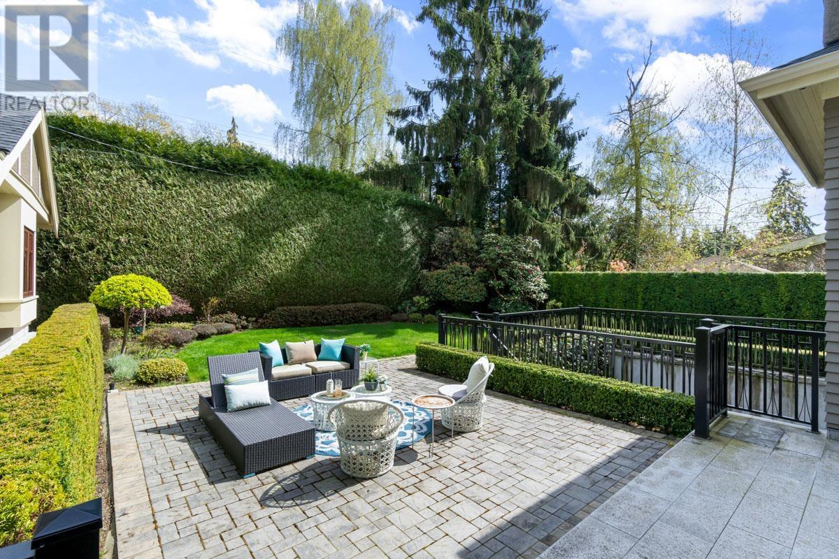 Listing Picture 37 of 40 : 6076 ANGUS DRIVE, Vancouver / 溫哥華 - 魯藝地產 Yvonne Lu Group - MLS Medallion Club Member