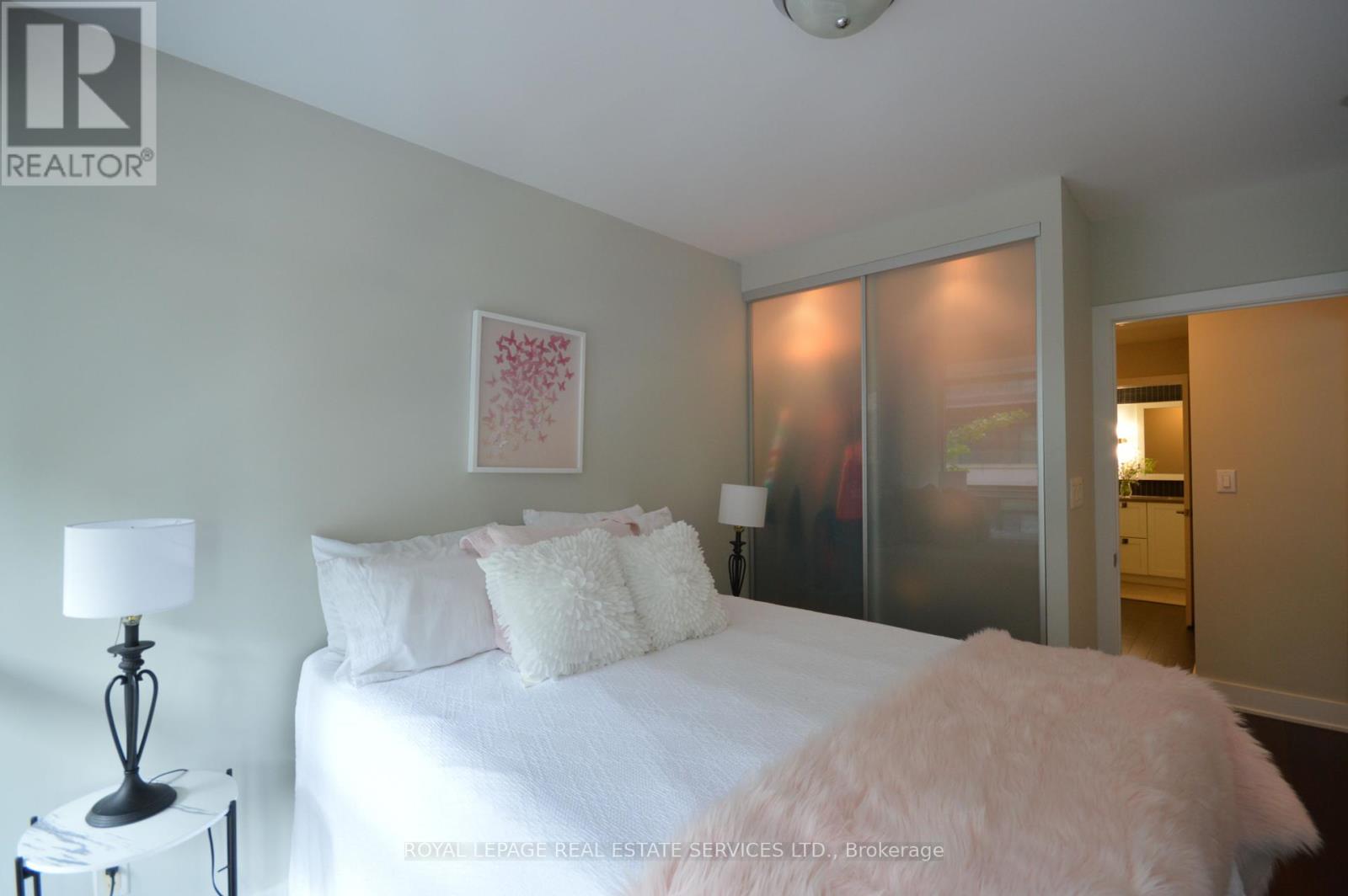 Th1 - 4065 Brickstone Mews, Mississauga (City Centre), Ontario  L5B 0G3 - Photo 26 - W9344867