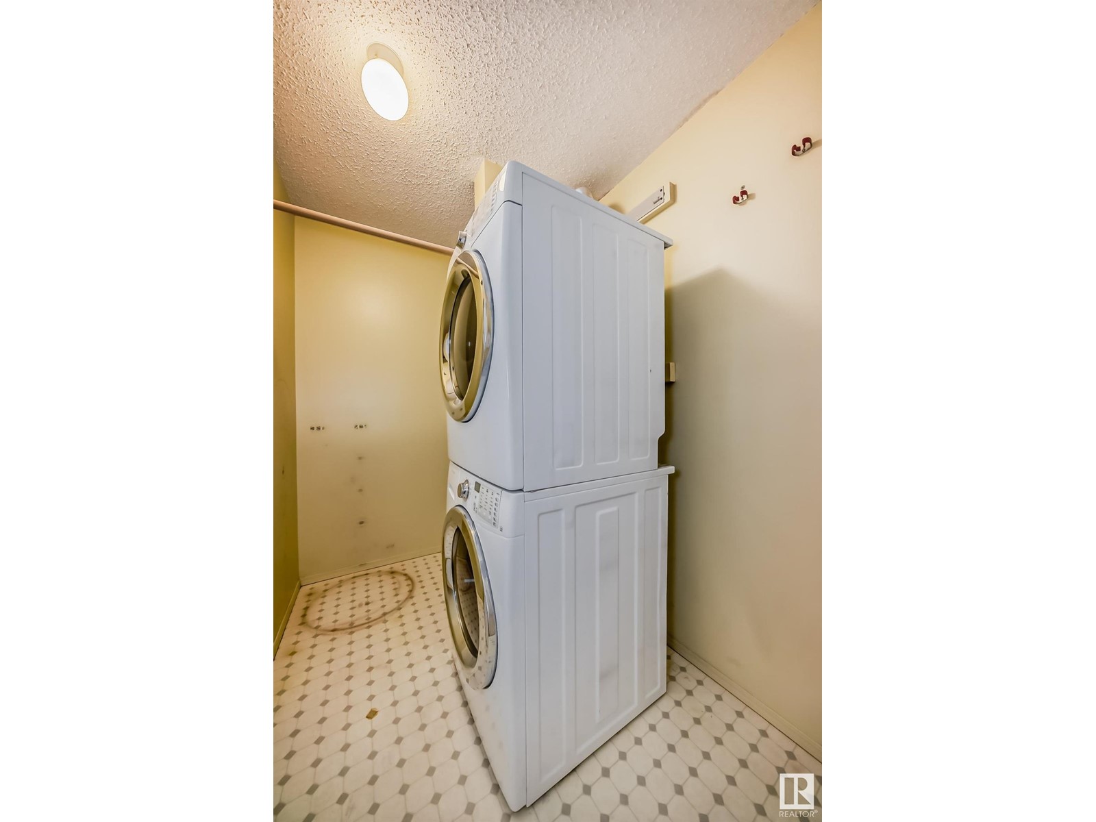 #117 9010 106 Av Nw, Edmonton, Alberta  T5H 4K3 - Photo 43 - E4406192