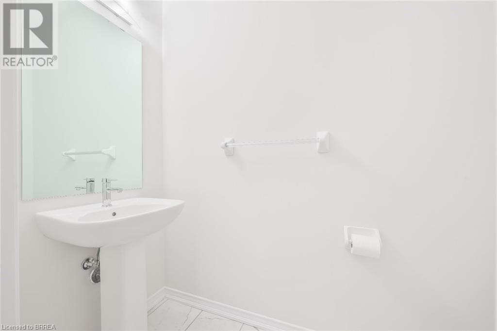 8 Tate Street, Brantford, Ontario N3T 5L5 - Photo 27 - 40645886