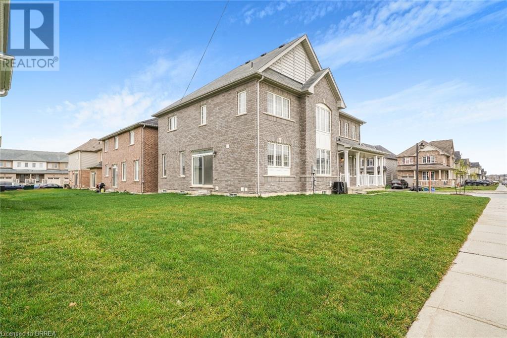 8 Tate Street, Brantford, Ontario N3T 5L5 - Photo 40 - 40645886