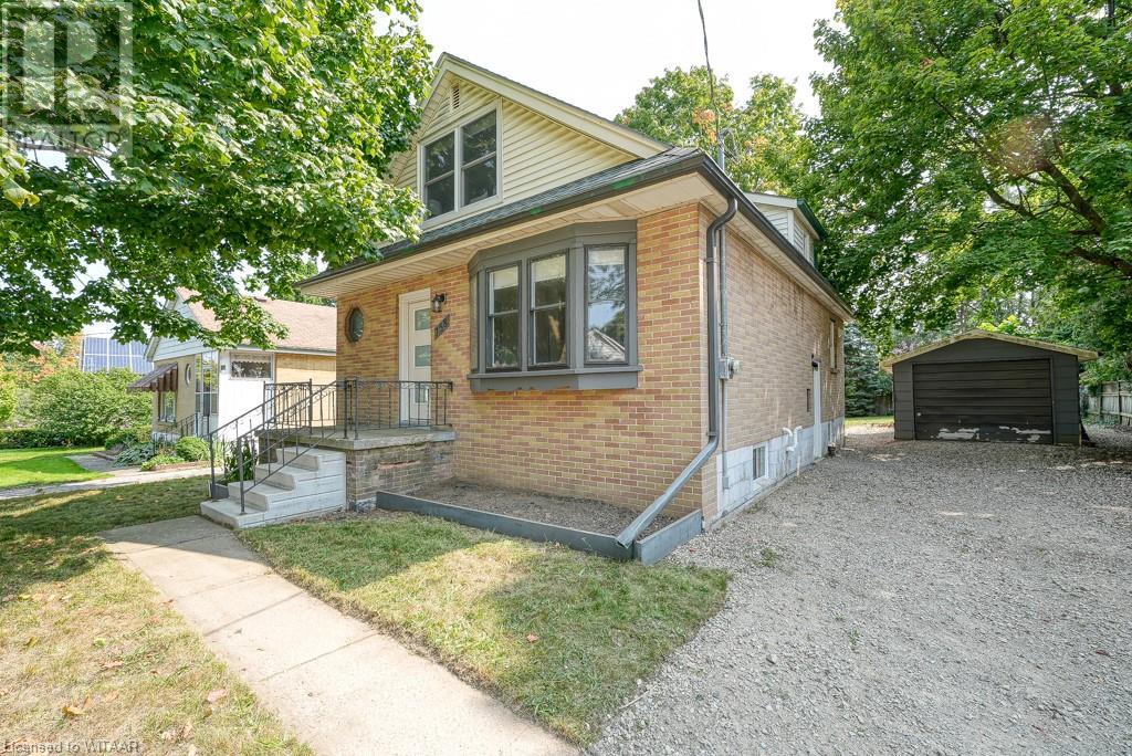 758 GROSVENOR Street, woodstock, Ontario