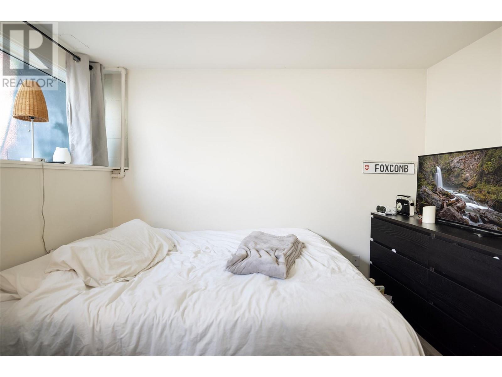 545 Rosemead Avenue Unit# 9 Kelowna