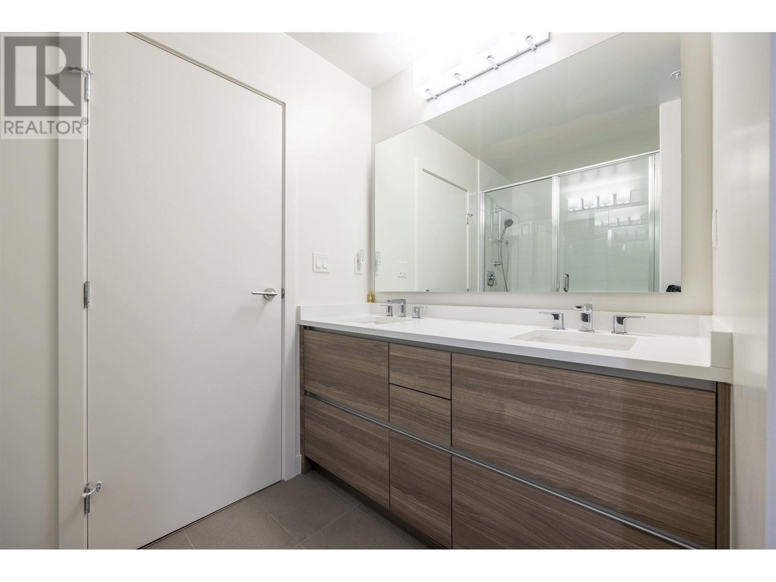112 8850 University Crescent, Burnaby, British Columbia  V5A 0C8 - Photo 19 - R2923292