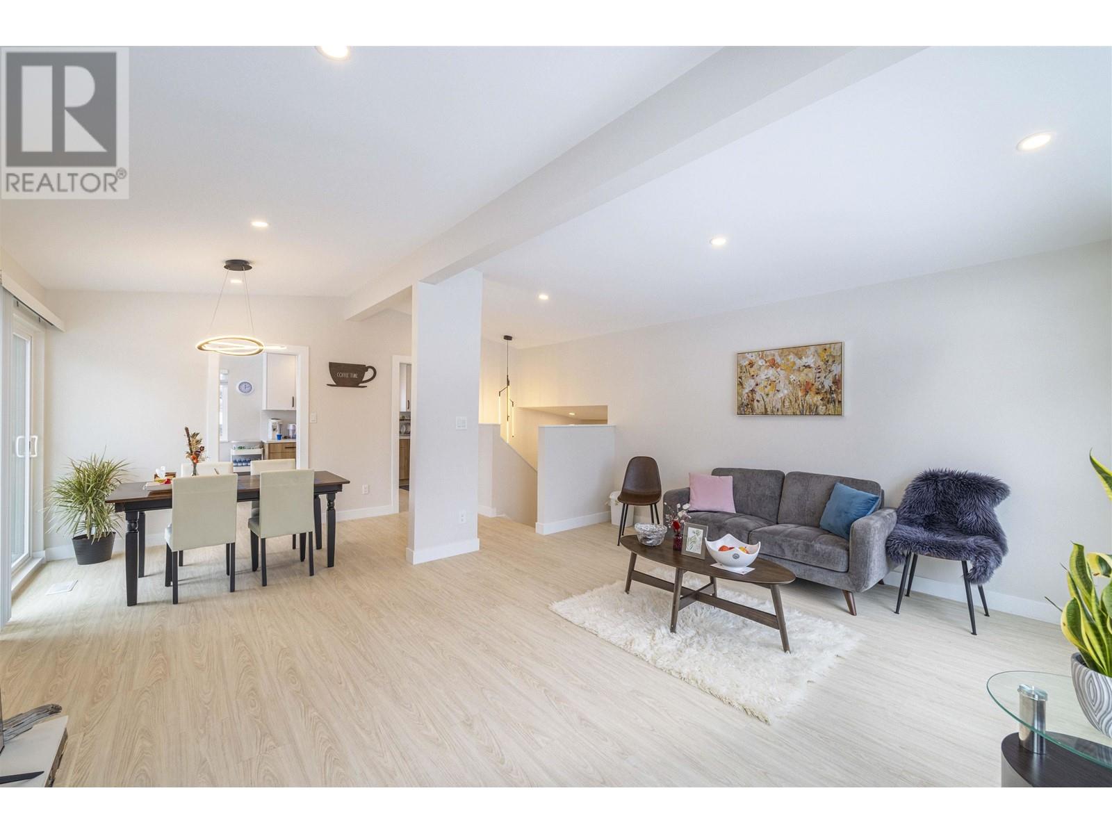 3345 Cardinal Drive, Burnaby, British Columbia  V5A 2T7 - Photo 6 - R2925098