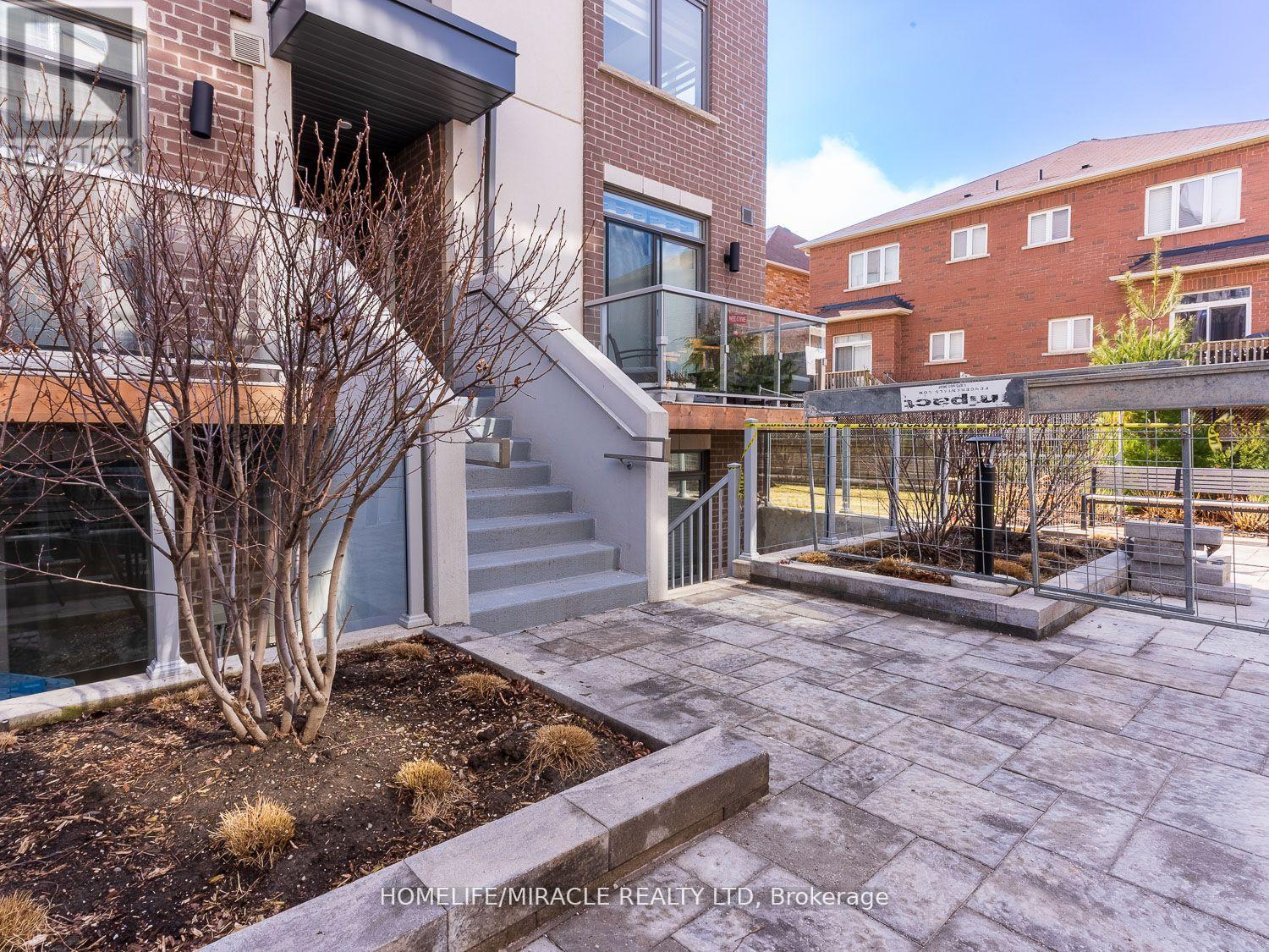 340 - 3062 Sixth Line W, Oakville, Ontario  L6M 3Y1 - Photo 4 - W9309036