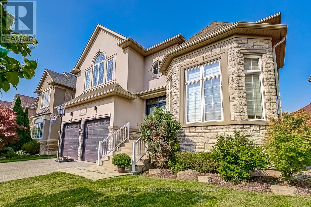 1523 ARROWHEAD ROAD Oakville (Iroquois Ridge North)