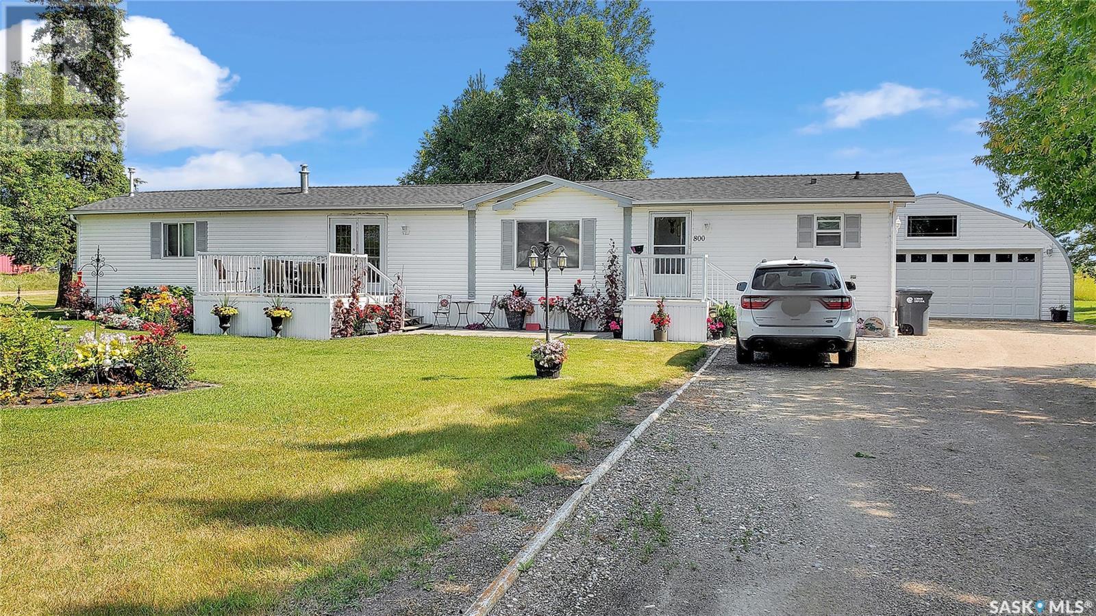 800 3rd AVENUE, spy hill, Saskatchewan