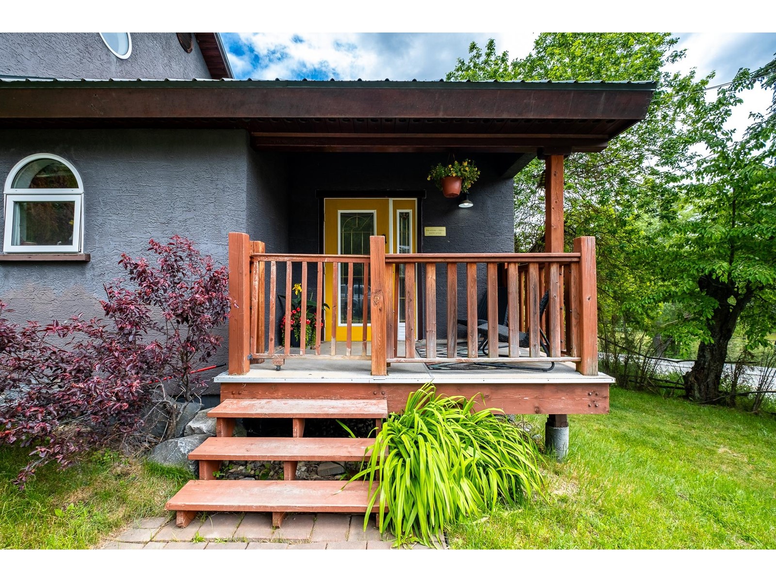 2735 Highway 3b, Rossland, British Columbia  V0G 1Y0 - Photo 6 - 2475068