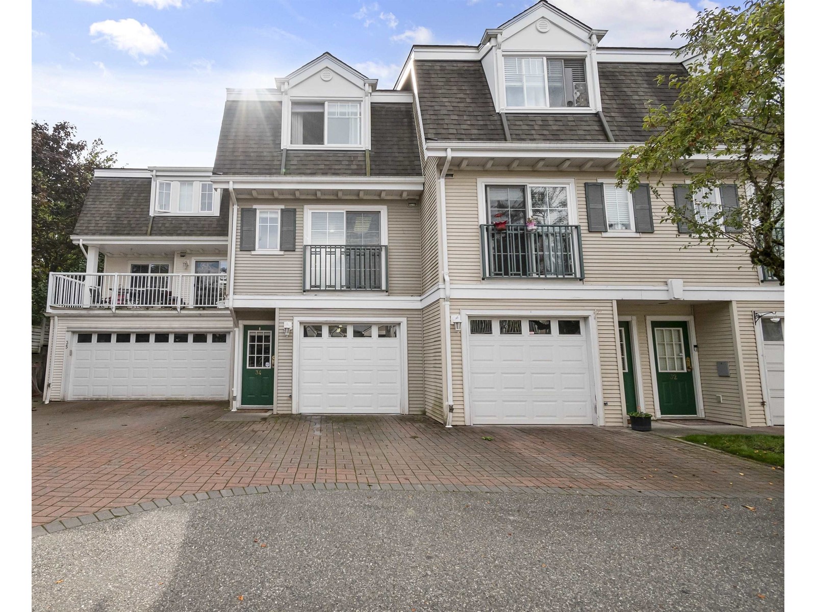 34 8890 WALNUT GROVE DRIVE, langley, British Columbia