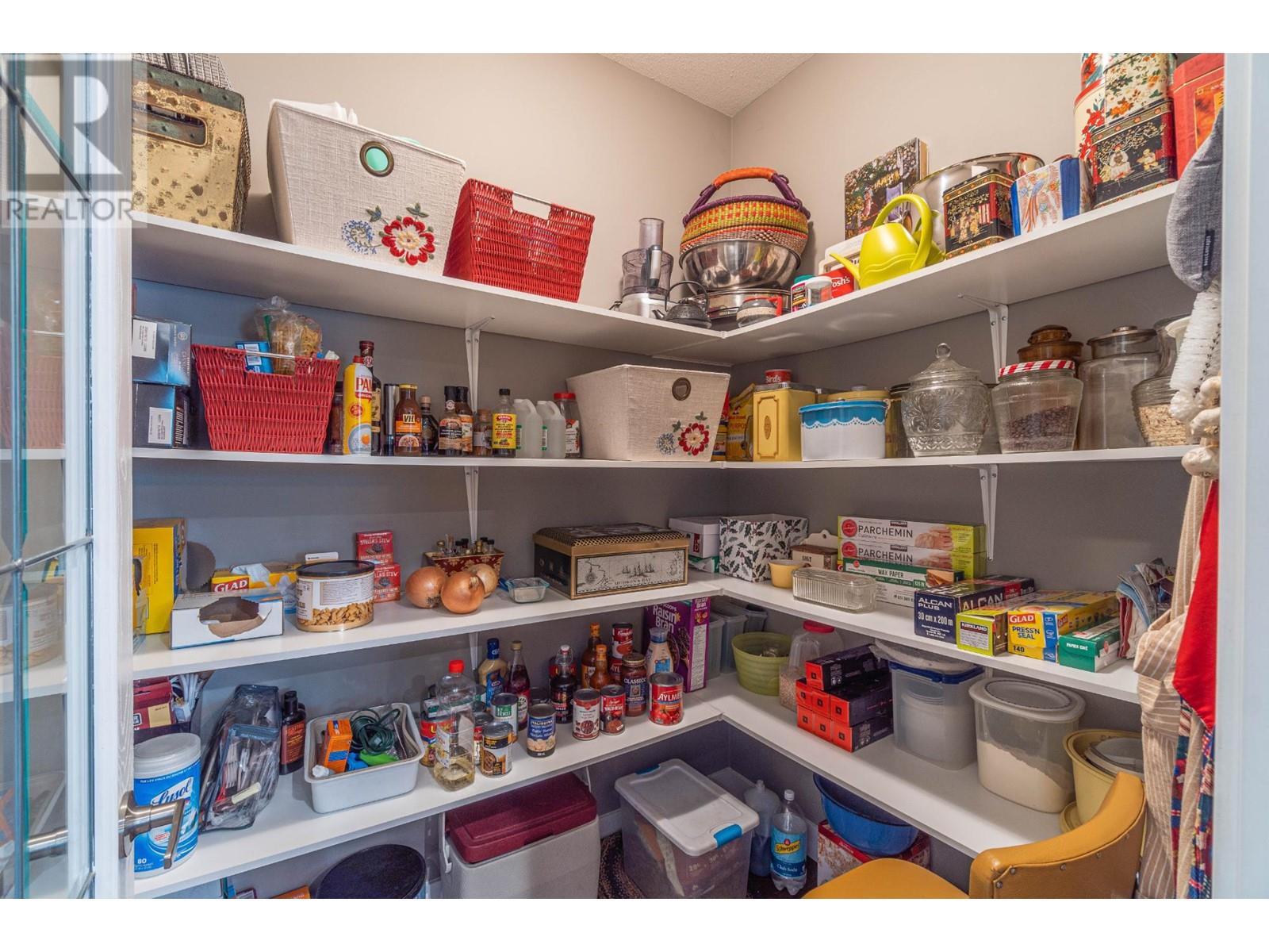 3395 Shuswap Rd, Kamloops, British Columbia  V2H 1T2 - Photo 20 - 180888