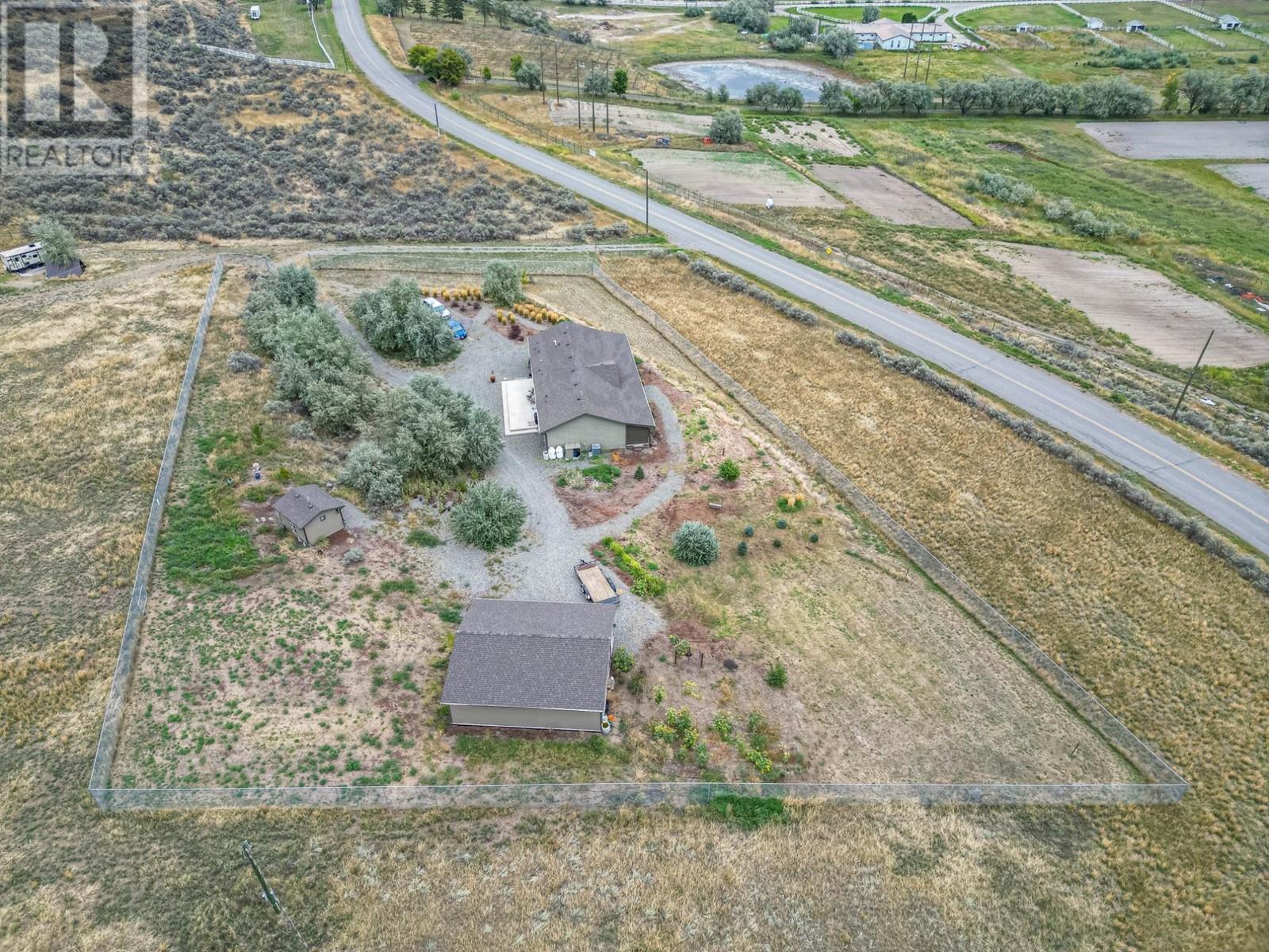 3395 Shuswap Rd, Kamloops, British Columbia  V2H 1T2 - Photo 33 - 180888