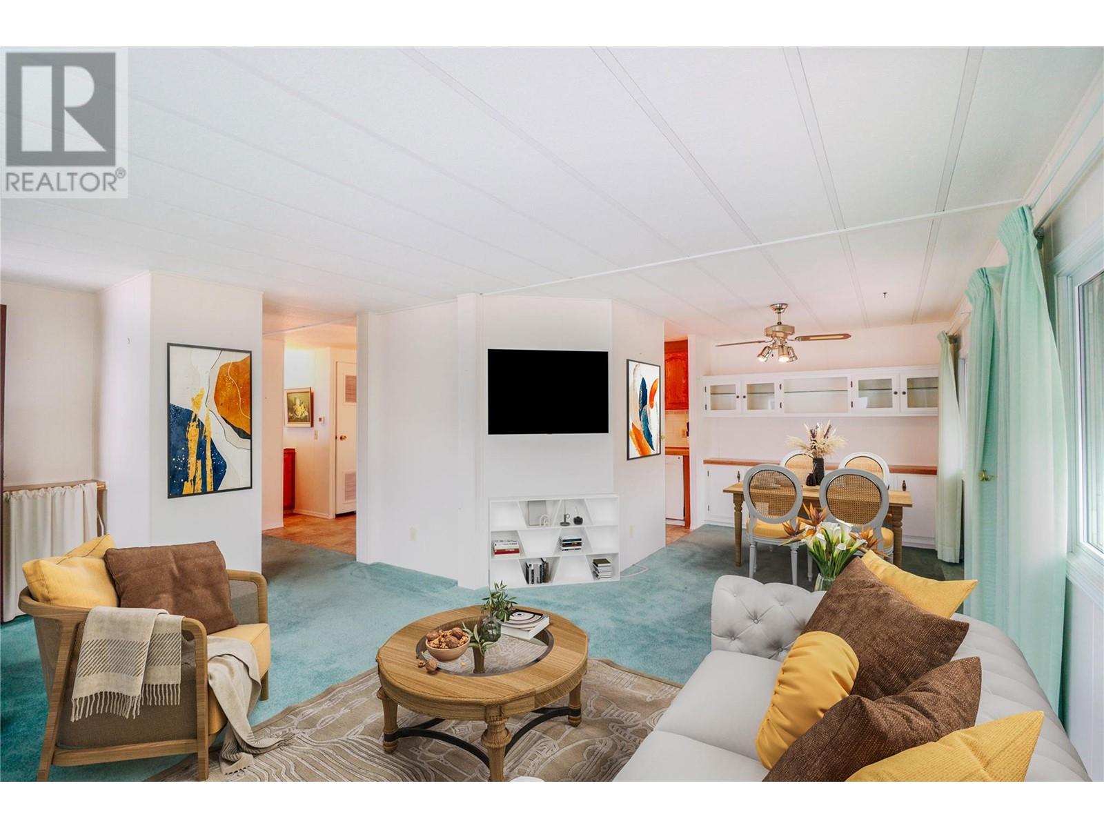 999 Burnaby Avenue Unit# 11, Penticton, British Columbia  V2A 1G7 - Photo 2 - 10324079